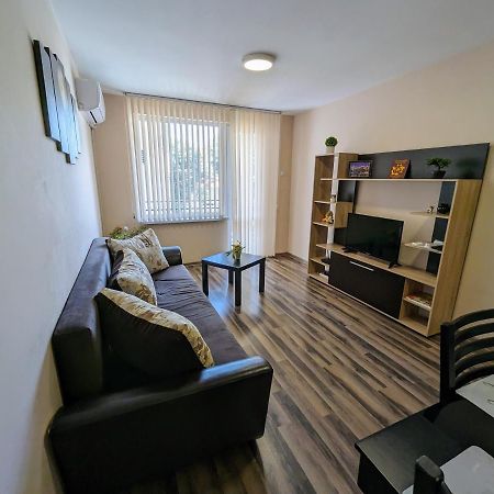 Emalena Apartment Varna Dış mekan fotoğraf